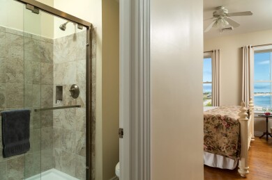 Gallery 129 Avonlea-Rooms-Emerald-4