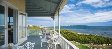Gallery 277 Avonlea Porch