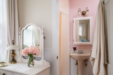 Gallery 73 Blue-Dory-Rooms-Arabelline-5