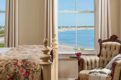 Gallery 93 Avonlea-Rooms-Emerald-2