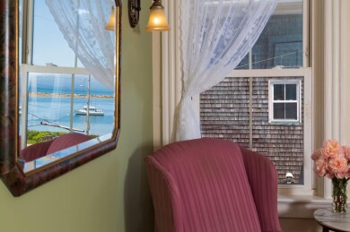 Gallery 83 Blue-Dory-Rooms-Queen-Anne-3