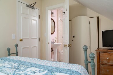 Gallery 9 Blue-Dory-Rooms-Ocean-Sonnet-4