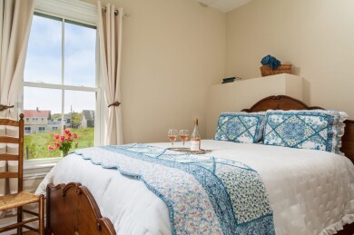 Gallery 97 Avonlea-Rooms-Ruby-3