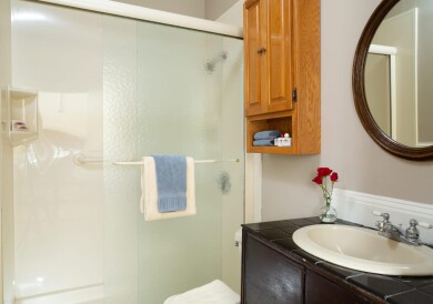 Gallery 87 Blue-Dory-Rooms-Arabella-6