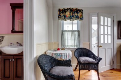 Gallery 169 16_TeaRmBlueDoryInn_F2017