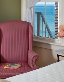 Blue-Dory-Rooms-Queen-Anne-2